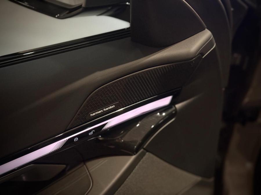 I5 EDRIVE40 M SPORT EDITION - Image 11